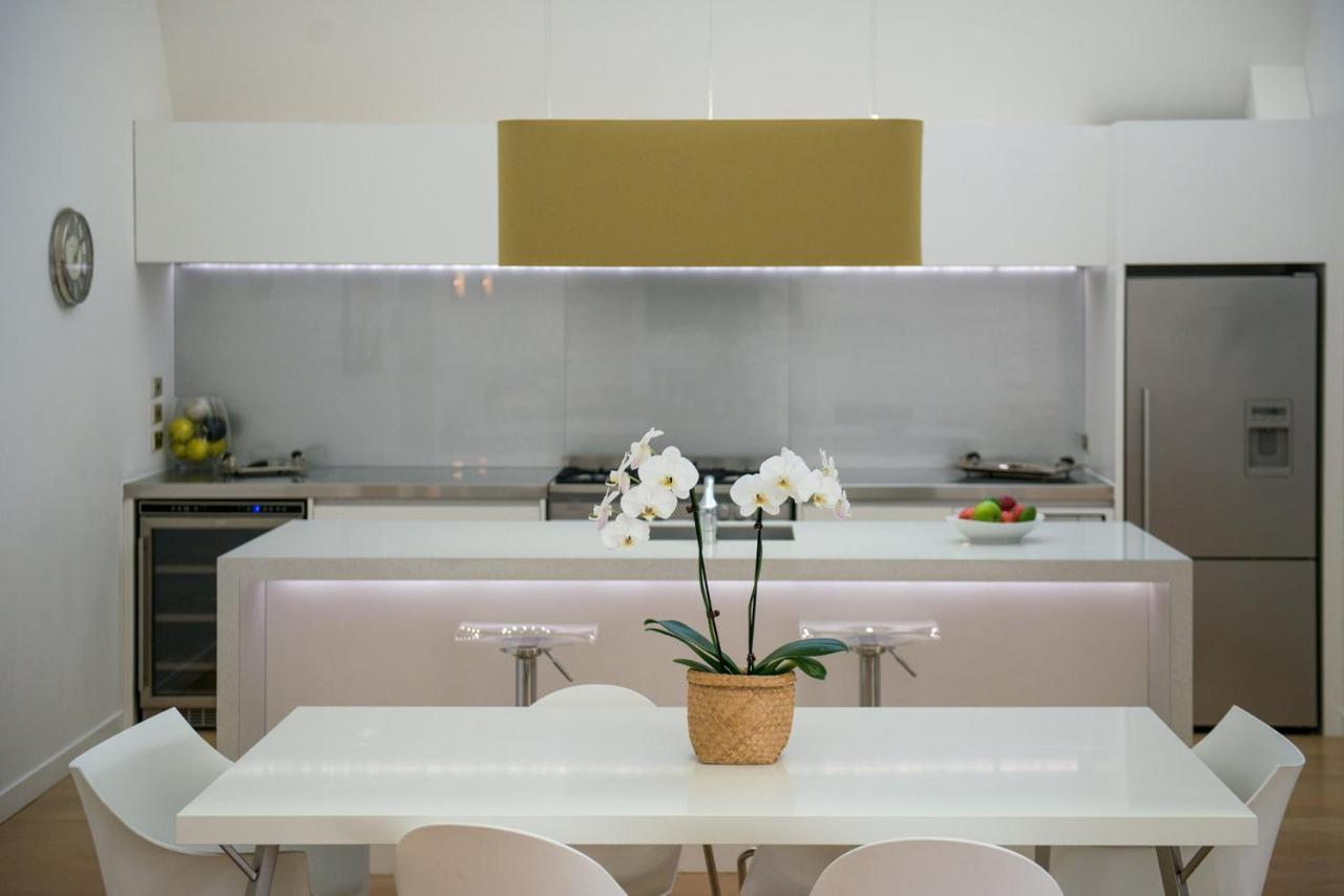 Luxurious Loft Apartments In The Heart Of Ahuriri Napier Exterior foto